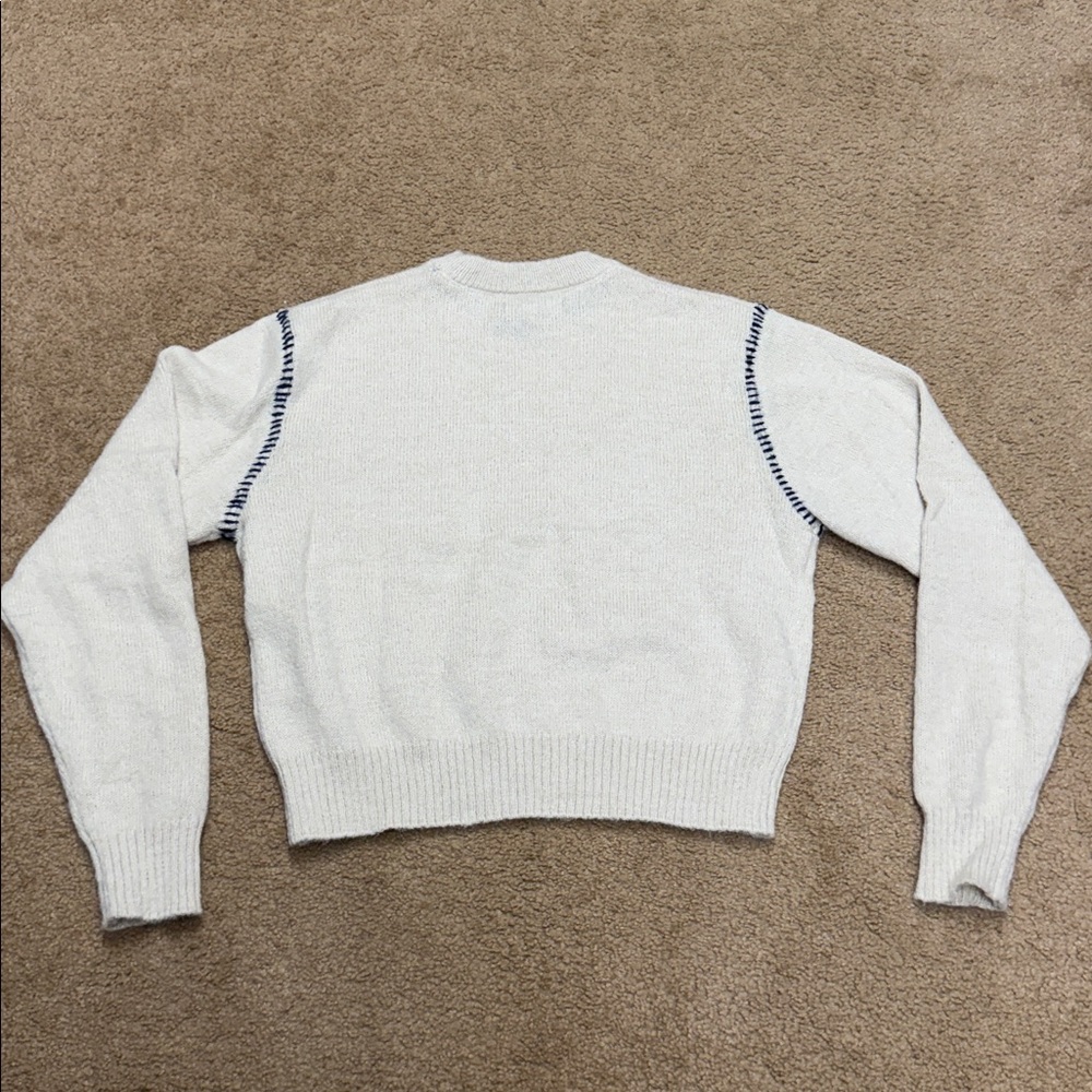 Men’s Urban Outfitters sweater. Small - Picture 5 of 5